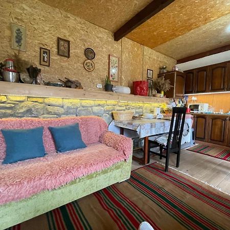 Origjina Farm Villa Permet Luaran gambar